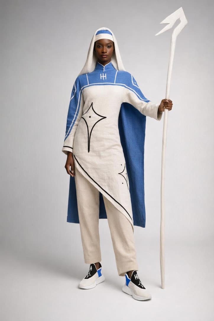 Star Motif Tunic Set in cream and blue